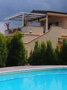 view from pool to Penthouse